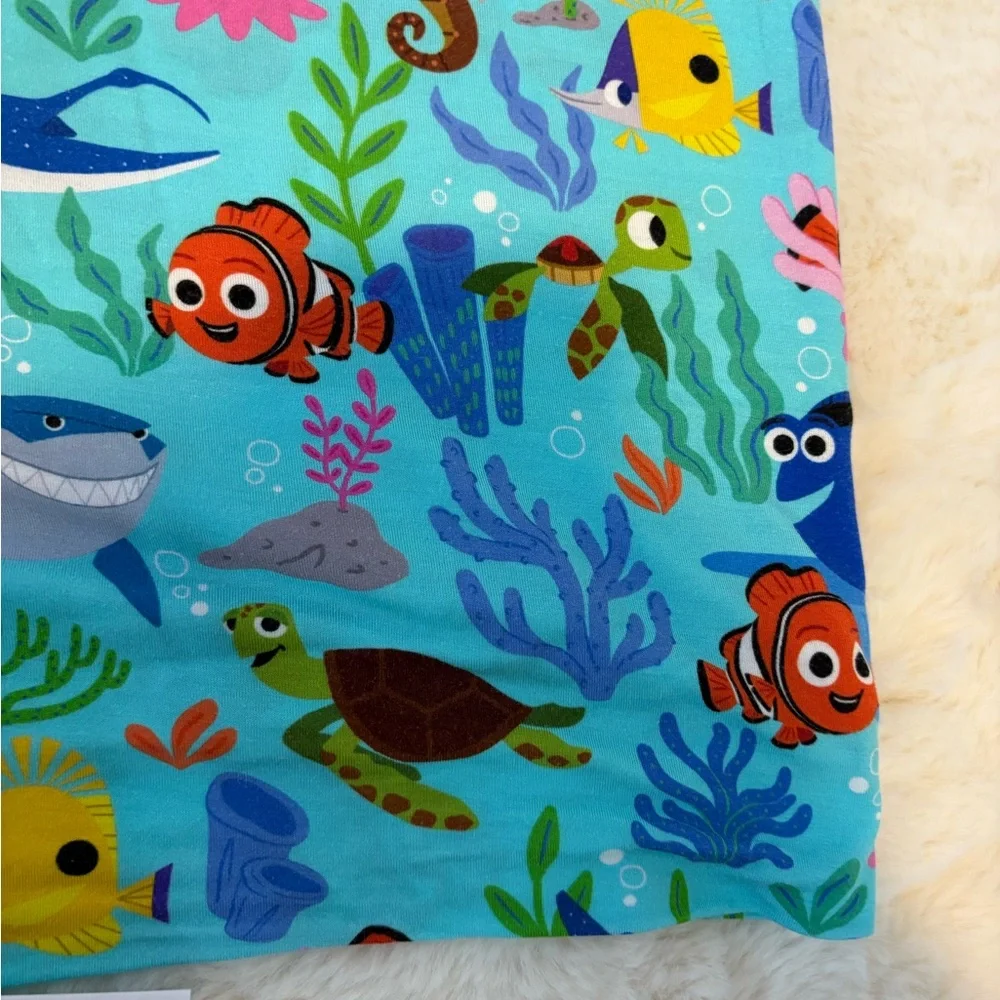 Little Sleepies finding Nemo swaddle - Picture 2 of 12